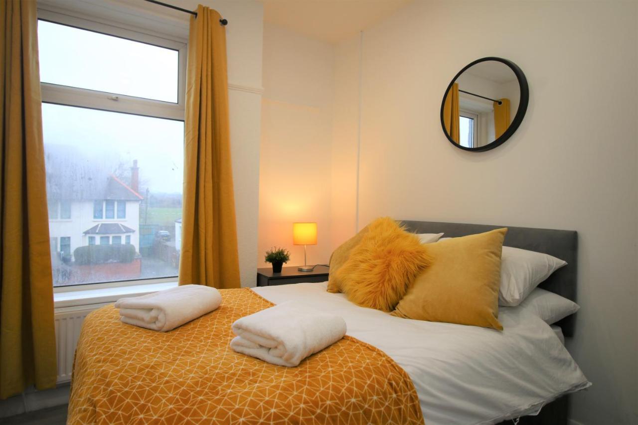 קארדיף Free Local Parking - Fast Wifi - Sleeps 10 Guests By Property Promise מראה חיצוני תמונה
