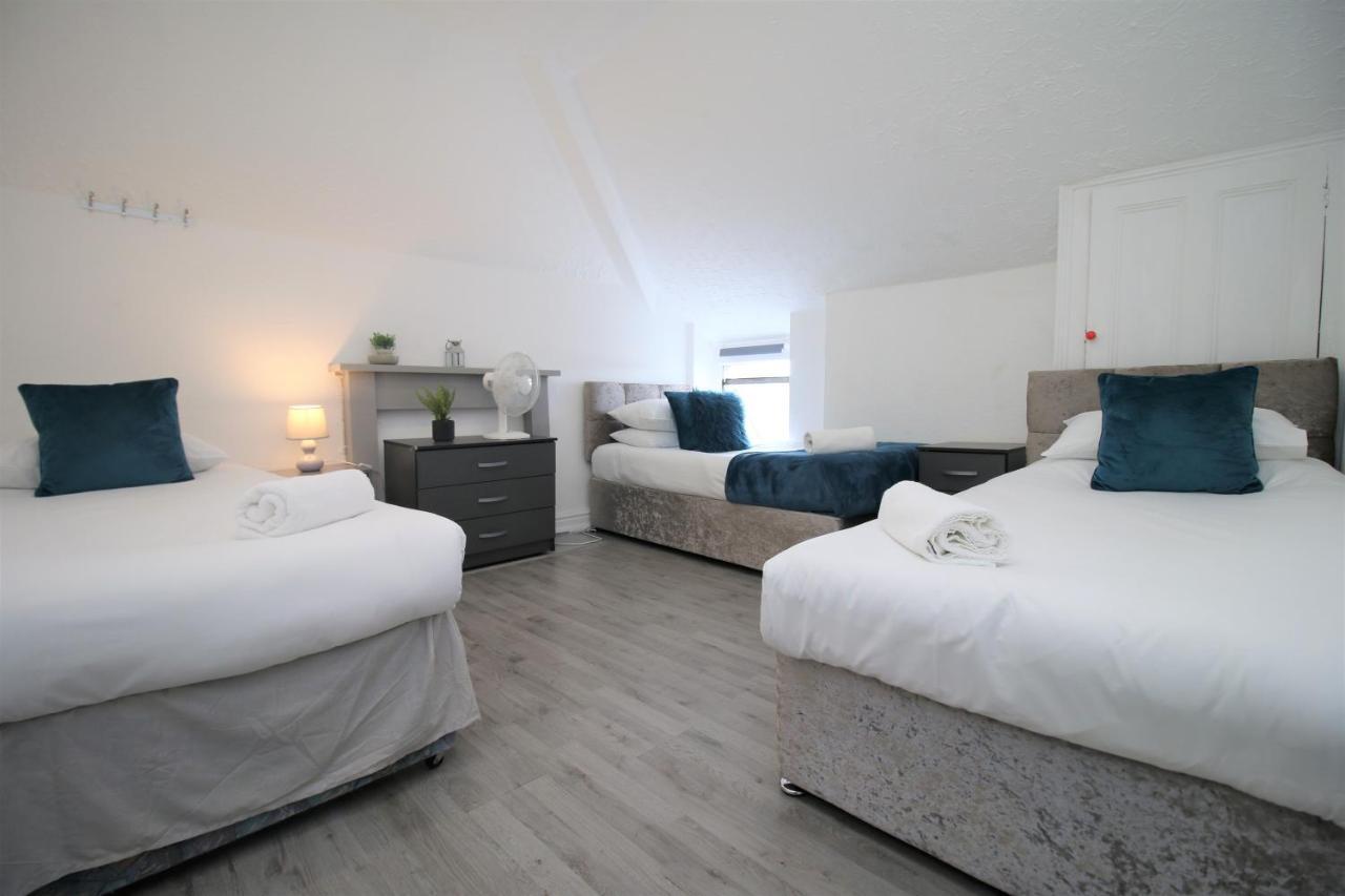 קארדיף Free Local Parking - Fast Wifi - Sleeps 10 Guests By Property Promise מראה חיצוני תמונה